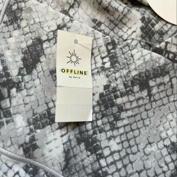 Offline by Aerie NWT 7/8 Real Me Hi-Rise Snakeskin Leggings - XS - Picture 7 of 8